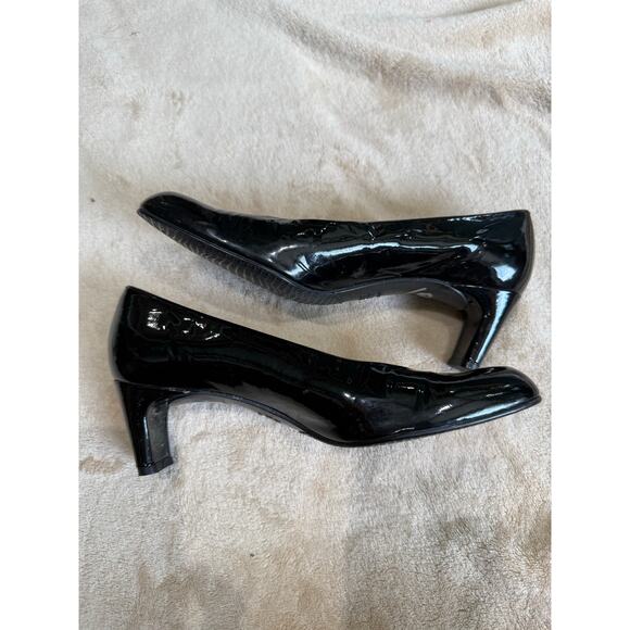 Stuart wietzman patent leather pumps size women’s 6 - Picture 3 of 6